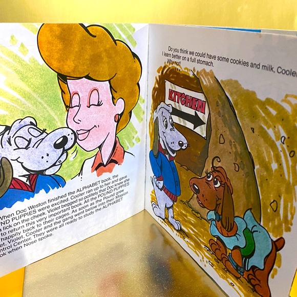 POUND PUPPIES VINTAGE 1985 IN FUN FROM A TO Z FULL COLOR BOOK 24 PAGE - Picture 8 of 15